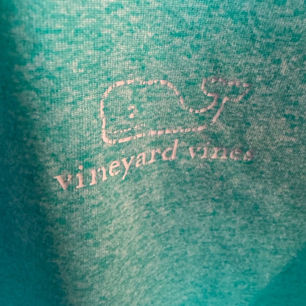 Sea green VV performance shirt - Picture 2 of 5
